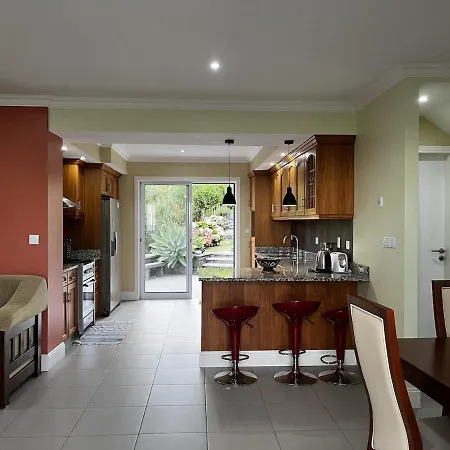 Casa Da Ribeira - Azores Villa *